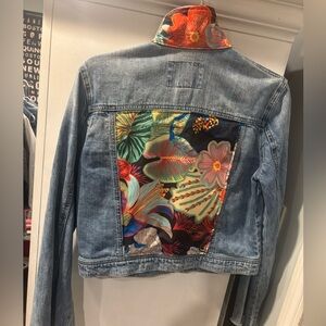 Custom Denim Jacket with floral patched back sz small